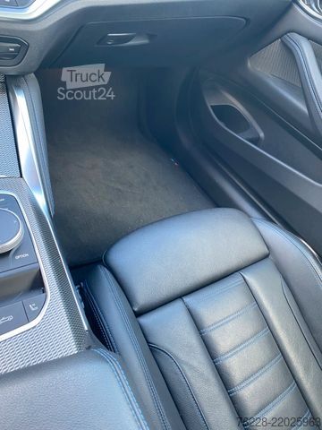 Fourgon BMW M440 4 Cabrio M440 i xDrive