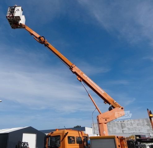 Ant sunkvežimio sumontuota darbo platforma MERCEDES-BENZ Atego 818 Ruthmann TK145 Kunststoffkorb