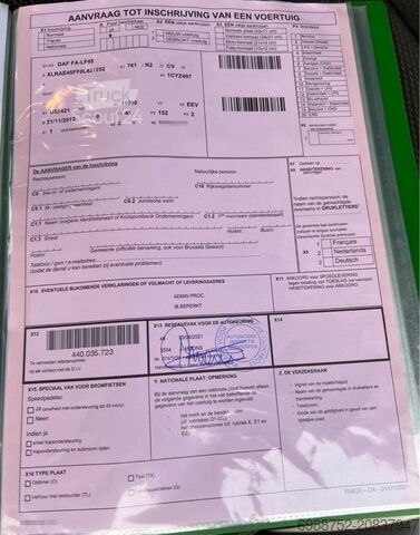 Vrachtwagen met bakwagen DAF LF 45