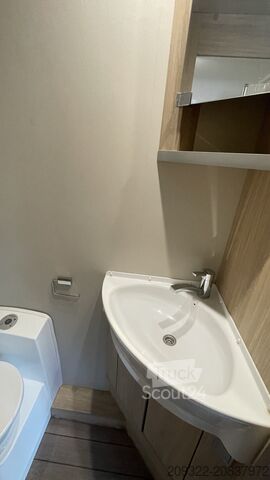 Caravan/camper Fiat Ducato Carasuite 650 MF | 5 Posti Letto | Semintegrato