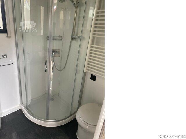 Fourgon Mercedes-Benz Actros 2551 5-6 Pferde, Popout, Automatik, WoMo