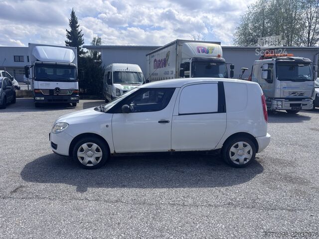 Kastenwagen Skoda Praktik