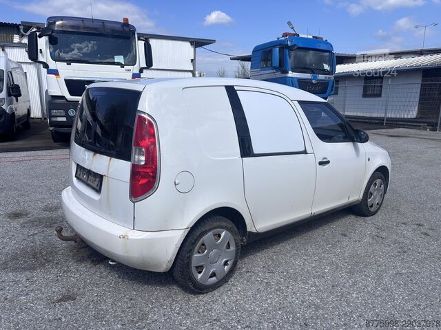 Kastenwagen Skoda Praktik