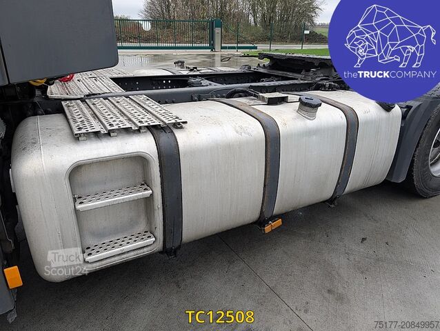 معيار SZM Mercedes-Benz Actros 1845