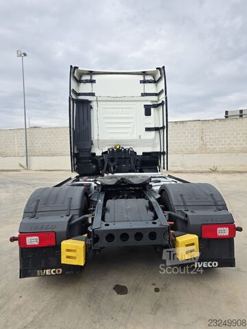  IVECO 440S57