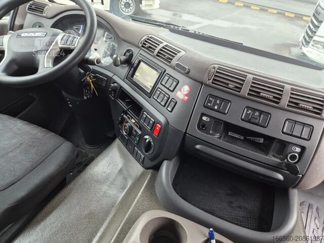 Contenedor cerrado DAF CF 320 FA