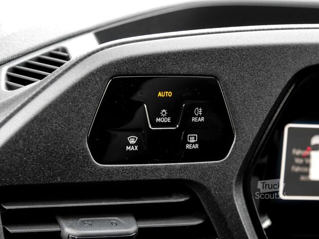 Panel van VW Caddy Maxi CARGO AHK-VORB. CARPLAY KLIMA