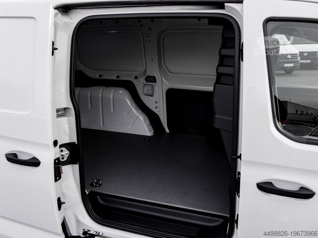 Panel van VW Caddy Maxi CARGO AHK-VORB. CARPLAY KLIMA
