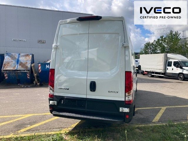 Panelinis furgonas IVECO 35S16 Maxi