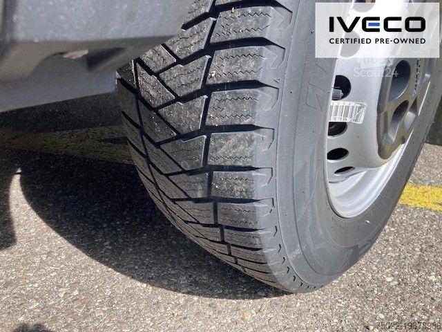 Panelinis furgonas IVECO 35S16 Maxi