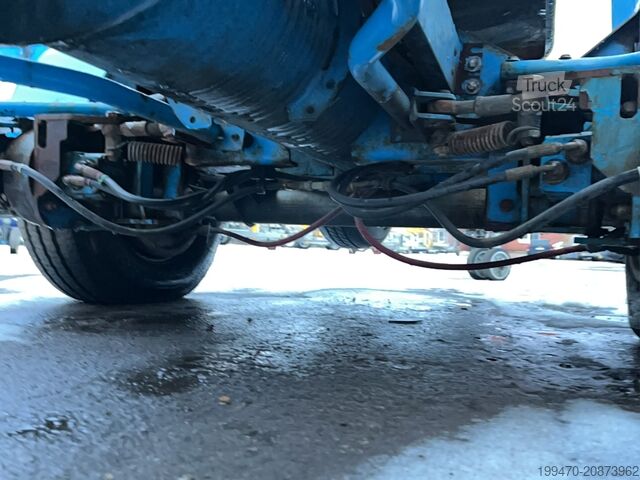 Lift cu braț montat pe remorcă Genie TZ-50 DC w/Drive (17m)