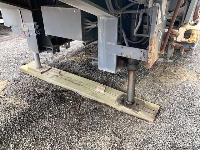 Asphalt Recycler Wirtgen KMA 200