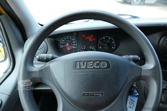 Transporter mit Koffer iveco Daily 35 S11 C30C AUTOMATIK KAMERA MAXI KAMERA Regale LUFT - EURO 5 - CoC