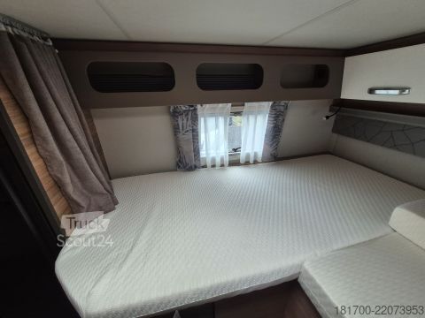 Autorulotă semi-integrată Weinsberg CaraSuite 650 MEG *bis 5 Tage*Probewohnen*