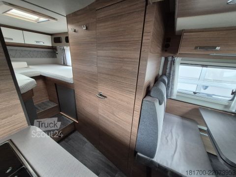 Autorulotă semi-integrată Weinsberg CaraSuite 650 MEG *bis 5 Tage*Probewohnen*