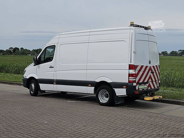 عربة ستيشن واغن ذات سقف مرتفع MERCEDES-BENZ SPRINTER 519 L2H2 V6 3.0Ltr Airco