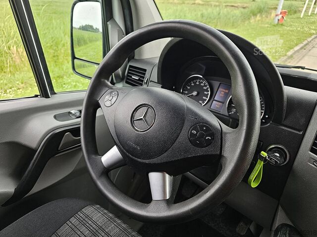 عربة ستيشن واغن ذات سقف مرتفع MERCEDES-BENZ SPRINTER 519 L2H2 V6 3.0Ltr Airco