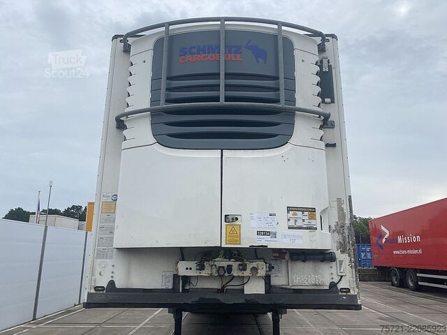 Koel-vriestransport SCHMITZ N/A SCHMITZ ENGINE