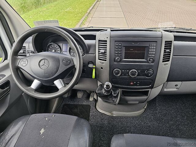 Augsta jumta universālis MERCEDES-BENZ SPRINTER 314 L2H2 Trekhaak Euro6!