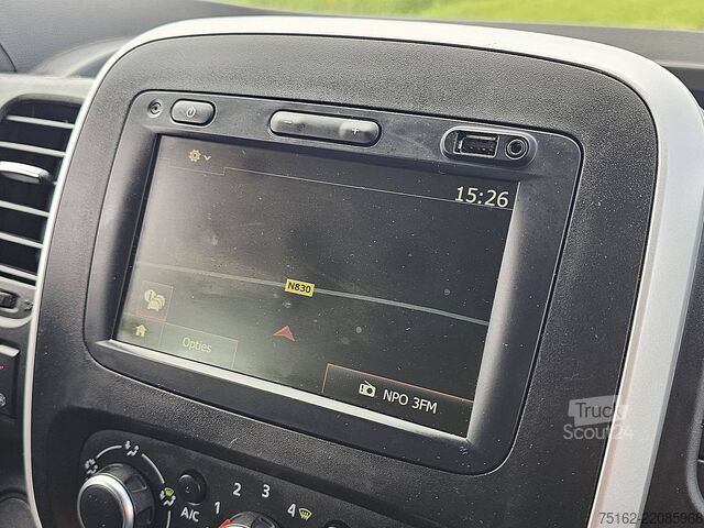 Break à toit surélevé RENAULT TRAFIC 2.0 DCI