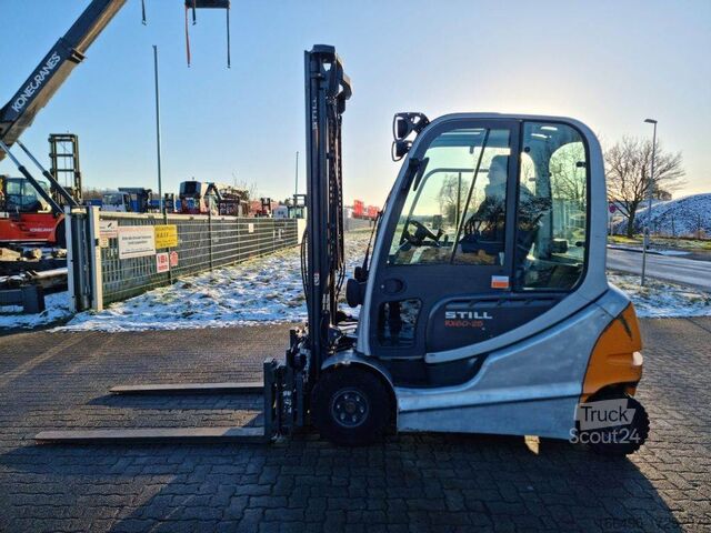 Вилковий навантажувач Still RX60-25 UVV