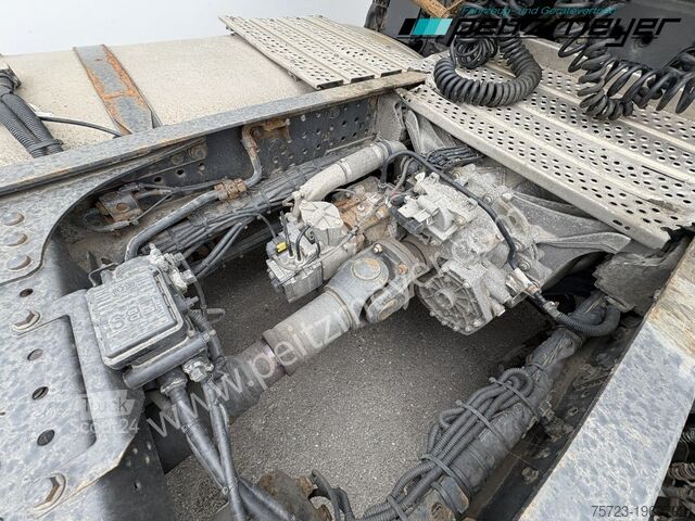 Trattore stradale volumetrico Mercedes-Benz Actros 1843 LSNRL Lowliner