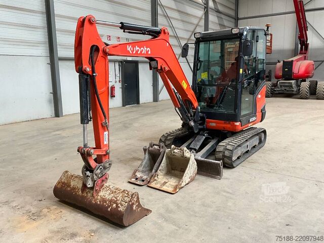 Minikoparka Kubota KX 030-4