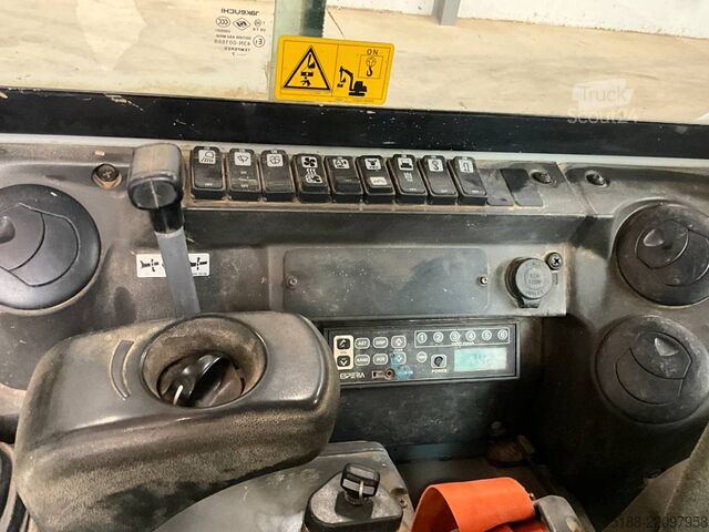 Mini bager Takeuchi TB 230