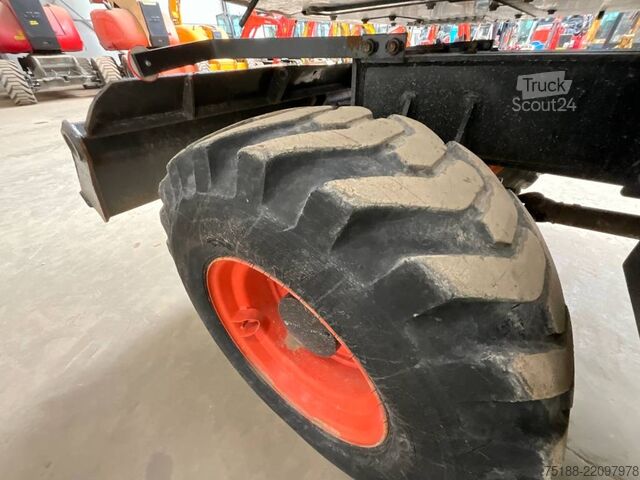 Колесный экскаватор Bobcat E 57 W
