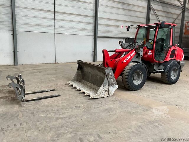 Chargeuse Volvo L 25 F