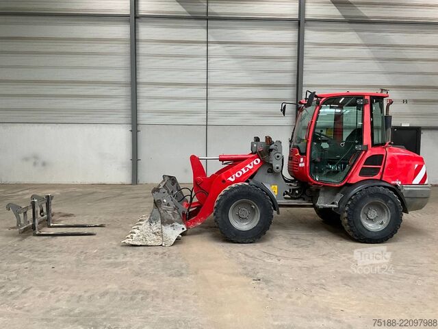 Chargeuse Volvo L 25 F