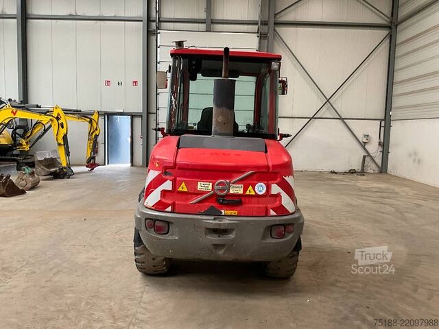 Chargeuse Volvo L 25 F