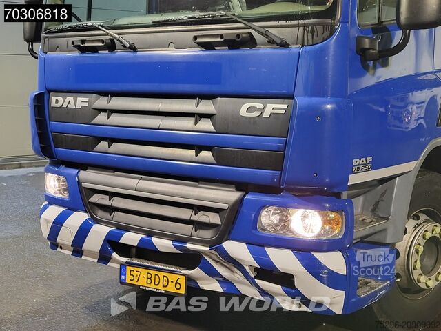 Vehicul de colectare a deșeurilor DAF CF75.250 6X2 Zoeller Medium XL Steering axle Au...