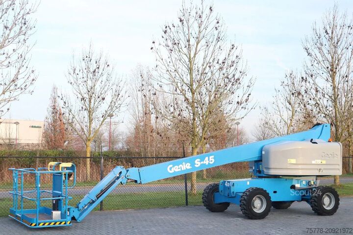 Plate-forme télescopique Genie S-45 | 15.7 METER | 227 KG | GOOD CONDITION