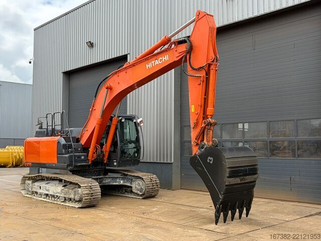 Bandgrävare Hitachi ZX210LC-6