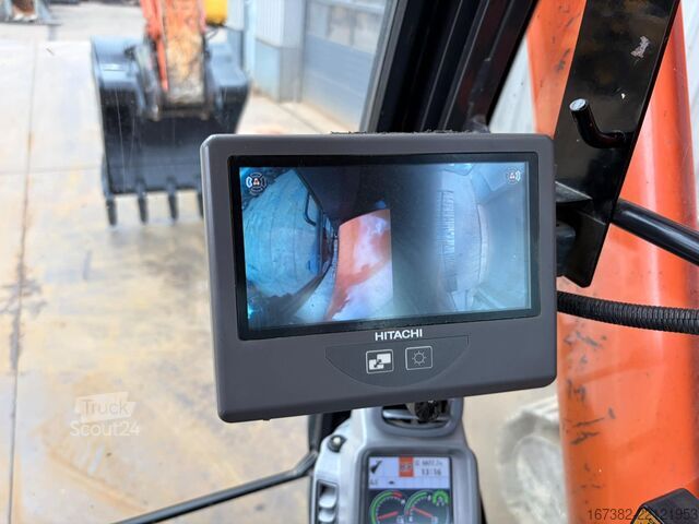 Escavadora de rastos Hitachi ZX210LC-6 New Bucket