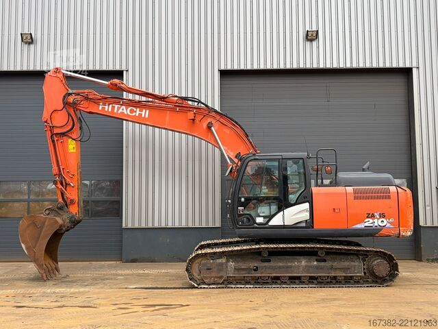 Bandgrävare Hitachi ZX210LC-6