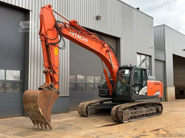 Bandgrävare Hitachi ZX210LC-6