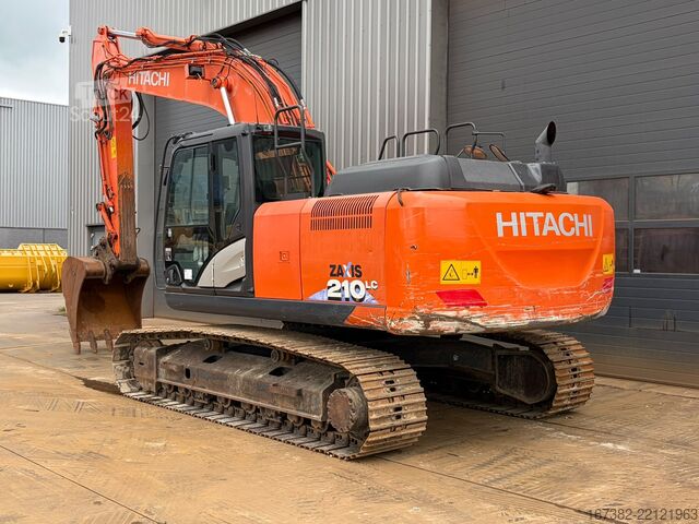Bandgrävare Hitachi ZX210LC-6