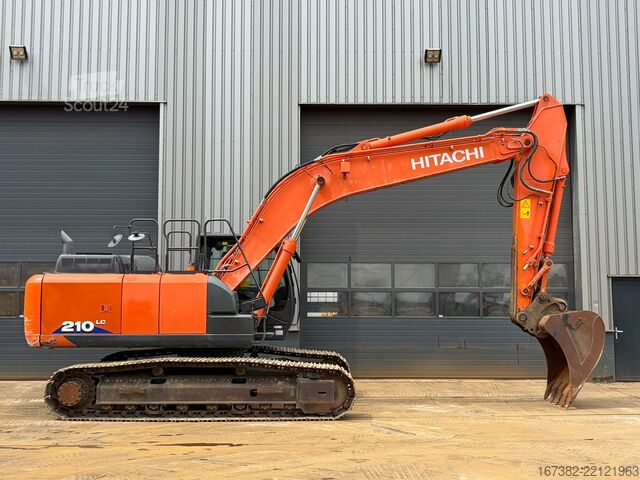Bandgrävare Hitachi ZX210LC-6