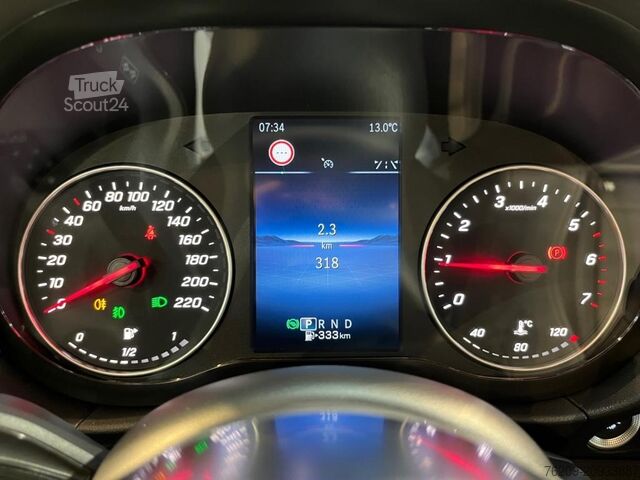 Мікроавтобус Mercedes-Benz T 180  **Progressive,MBUX,Navi,SHZ,KlimaA,R-Cam