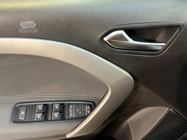 Мікроавтобус Mercedes-Benz T 180  **Progressive,MBUX,Navi,SHZ,KlimaA,R-Cam