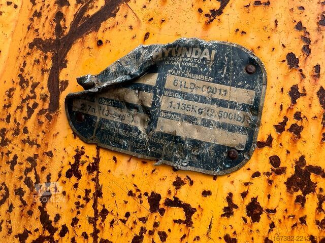Chargeuse Hyundai HL757-7