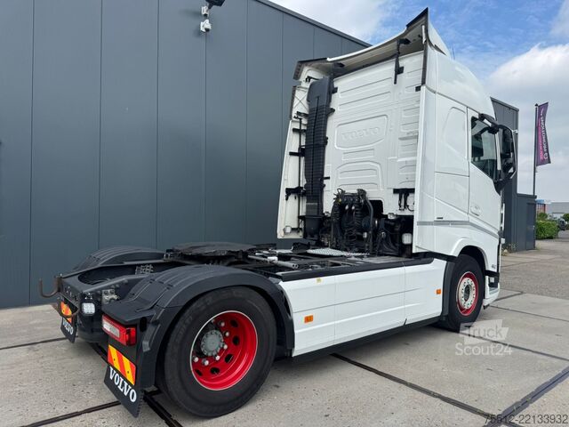 Standard-SZM Volvo FH460 / I-Shift / I-Park Cool / 2 Tanks / TUV: ...