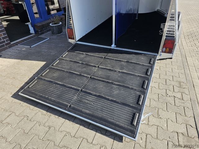 Ρυμουλκούμενο μεταφοράς αλόγων BÖCKMANN Comfort