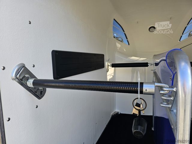 Ρυμουλκούμενο μεταφοράς αλόγων BÖCKMANN Comfort