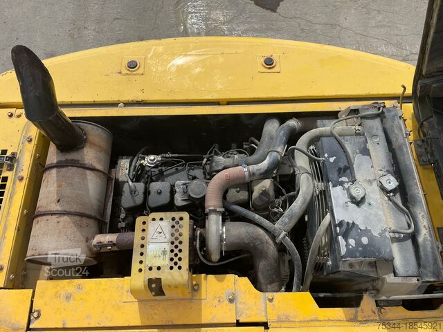 Pelle à chaîne New Holland E215