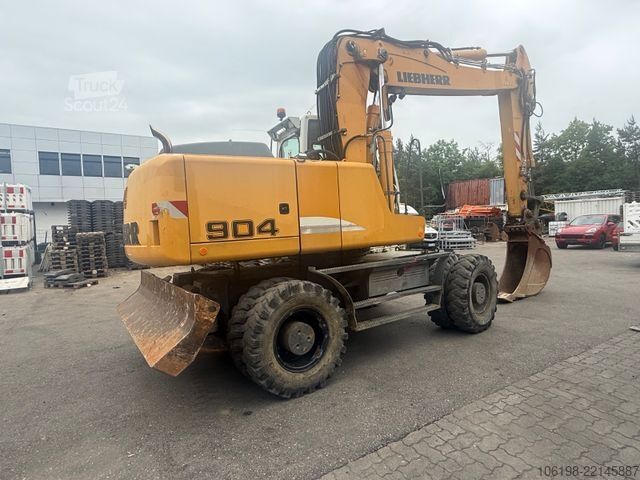 Koparka kołowa LIEBHERR A 904