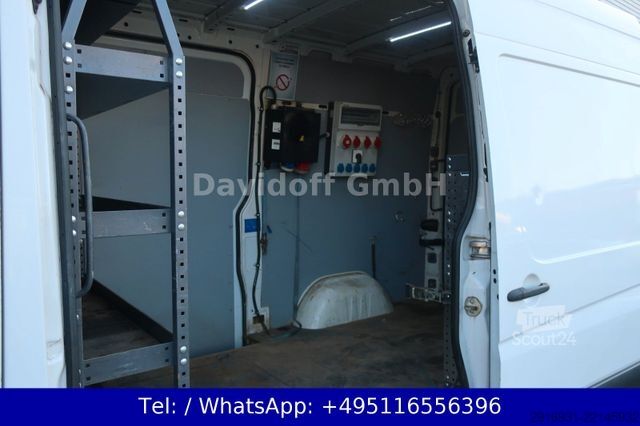 Kastenwagen hoch VOLKSWAGEN Nr.202 Crafter 1.Hand / Klima / Navi / PDC