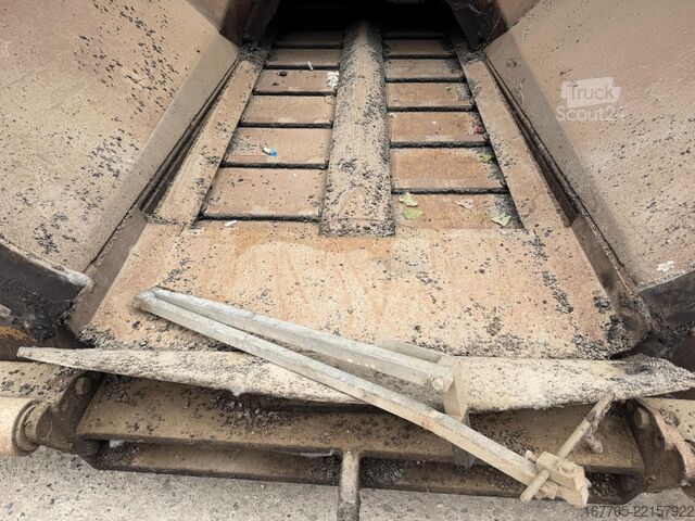 Tracked paver Bitelli BB 651 C